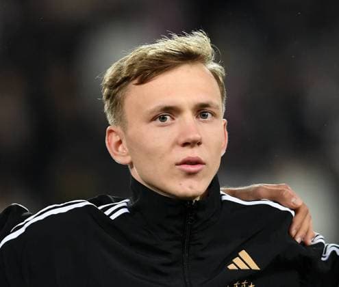 21 11 2023, Essen, Germany, Stadium Essen, Germany vs Poland UEFA European Under 21 Championship Qualifying Group D, Maximilian Beier Germany watches Photo Ralf Treese Essen Stadium Essen North Rhine Westphalia Germany  521_GERPOL20231121_082 Treese-521