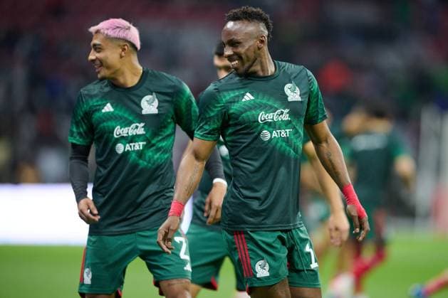 RECORD DATE NOT STATED CONCACAF NATIONS LEAGUE 2022-2023 Mexico vs Honduras CFV Julian Quinones of Mexico during the game Mexican national team, Nationalteam (Mexico) vs Honduras, corresponding to the Quarterfinals second Leg of the Concacaf Nations League 2023-2024, at Azteca, on November 21, 2023. <br><br> Julian Quinones de Mexico durante el partido Seleccion Nacional Mexicana (Mexico) vs Honduras, correspondiente a Cuartos de Final Vuelta de la Liga de Naciones de Concacaf 2023-2024, en el Estadio Azteca, el 21 de Noviembre de 2023. CIUDAD DE MEXICO CDMX MEXICO  Copyright: xDavidxLeahx 20231121200154_CNL_CFV_MEX_HON_QUINONES83