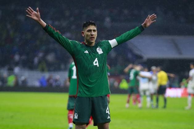RECORD DATE NOT STATED CONCACAF NATIONS LEAGUE 2022-2023 Mexico vs Honduras CFV Edson Alvarez celebrate this goal 2-0 of Mexico during the game Mexican national team, Nationalteam (Mexico) vs Honduras, corresponding to the Quarterfinals second Leg of the Concacaf Nations League 2023-2024, at Azteca, on November 21, 2023. <br><br> Edson Alvarez celebra su gol 2-0 de Mexico durante el partido Seleccion Nacional Mexicana (Mexico) vs Honduras, correspondiente a Cuartos de Final Vuelta de la Liga de Naciones de Concacaf 2023-2024, en el Estadio Azteca, el 21 de Noviembre de 2023. CIUDAD DE MEXICO CDMX MEXICO  Copyright: xUlisesxNaranjox 20231121225334_CNL_CFV_MEX_HON_ALVAREZ307