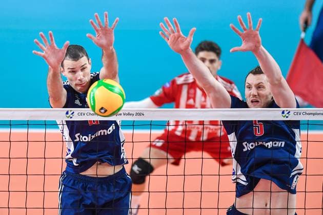 Bilder des Jahres 2023, Sport 11 November Sport Themen der Woche KW47 Sport Bilder des Tages 2023.11.22 Kedzierzyn-Kozle Siatkowka Mezczyzn CEV Liga Mistrzow Sezon 2023 2024 Grupa Azoty ZAKSA Kedzierzyn-Kozle - Olympiacos Piraeus N z Foto Marcin Bulanda PressFocus 2023.11.22 Kedzierzyn-Kozle Volleyball Men CEV Champions League Season 2023 2024 Grupa Azoty ZAKSA Kedzierzyn-Kozle - Olympiacos Piraeus Credit: Marcin Bulanda PressFocus NEWSPIX.PL --- Newspix.pl  20231122xPF_MB0341