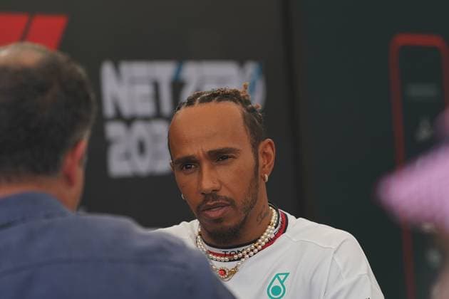 Formula 1 Etihad Airways Abu Dhabi Grand Prix 2023 23 11 2023, Yas Marina Circuit, Abu Dhabi, Formula 1 Etihad Airways Abu Dhabi Grand Prix 2023 , pictured Lewis Hamilton GBR , Mercedes AMG Petronas F1 Team nordphotoxGmbHx xBratic nph00250