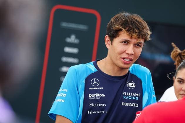 ALBON Alexander (tha), Williams Racing FW45, portrait during the 2023 Formula 1 Etihad Airways Abu Dhabi Grand Prix, 22th round of the 2023 Formula One World Championship, WM, Weltmeisterschaft from November 24 to 26, 2023 on the Yas Marina Circuit, in Abu Dhabi - F1 - ABU DHABI GRAND PRIX 2023 DPPI Panoramic  00123047_G0OD8018