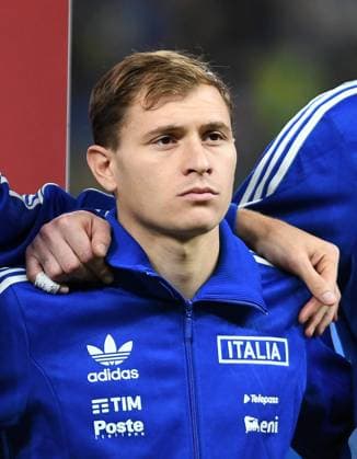 20 11 2023, Leverkusen, Germany, BayArena, Ukraine vs Italy UEFA EURO 2024 European Qualifiers Group C, Nicolo Barella Italy looks on Photo Ralf Treese Leverkusen BayArena North Rhine Westphalia Germany  521_UKRITA20231120_119 Treese-521
