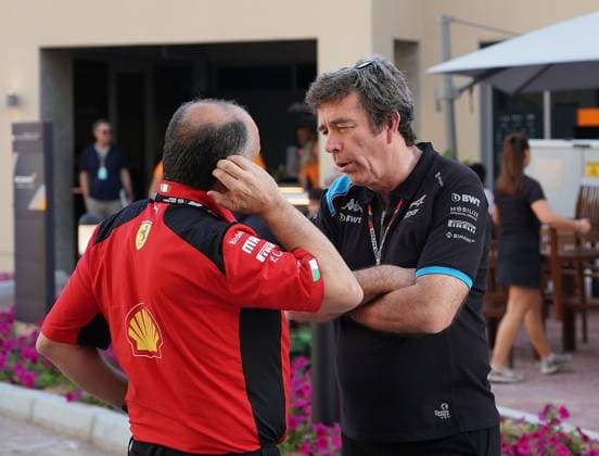 Formula 1 Etihad Airways Abu Dhabi Grand Prix 2023 23 11 2023, Yas Marina Circuit, Abu Dhabi, Formula 1 Etihad Airways Abu Dhabi Grand Prix 2023 , pictured Team Principal Frederic Vasseur Scuderia Ferrari in conversation with Team Principal Bruno Famin Alpine F1 Team nordphotoxGmbHx xBratic nph00250
