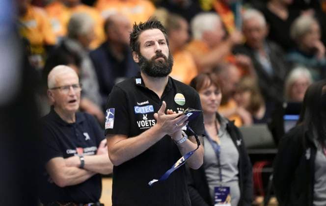 Bennet Wiegert Magdeburg Coach during the EHF Champions League GOG SC Magdeburg in Odense, Thursday 23 November 2023 Photo Claus Fisker Ritzau Scanpix , Odense Denmark  Copyright: ClausxFisker ClausxFiskerx COP15096 spdk20231123-202706-L