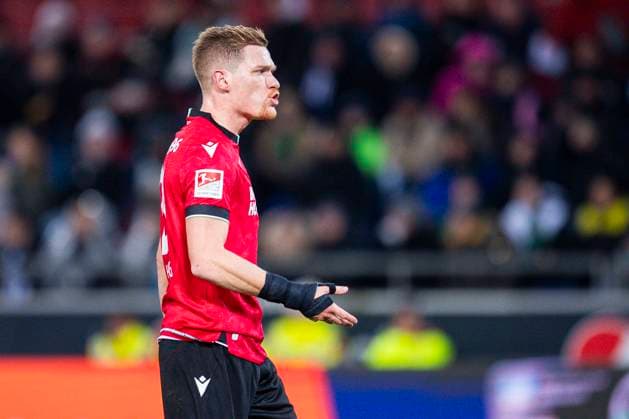 24 11 2023 Soccer, 2023 2024, 2 Bundesliga, Matchday 14, Hannover 96 Hertha BSC Berlin Marcel Halstenberg Hannover DFL REGULATIONS PROHIBIT ANY USE OF PHOTOGRAPHS AS IMAGE SEQUENCES AND OR QUASI VIDEO Hannover Lower Saxony Germany Heinz von Heiden Arena