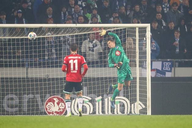24 11 2023, xtgx, Soccer 2 Bundesliga, Hannover 96 Hertha BSC Berlin emspor, v l Goal for 1 2 by Havard Nielsen Hannover, 1 Not in picture DFL DFB REGULATIONS PROHIBIT ANY USE OF PHOTOGRAPHS as IMAGE SEQUENCES and or QUASI VIDEO Hannover