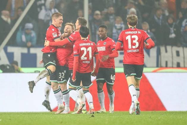 24 11 2023, xtgx, Soccer 2 Bundesliga, Hannover 96 Hertha BSC Berlin emspor, v l jubilation after the 2 2 by Andreas Voglsammer Hannover, 32 DFL DFB REGULATIONS PROHIBIT ANY USE OF PHOTOGRAPHS as IMAGE SEQUENCES and or QUASI VIDEO Hannover