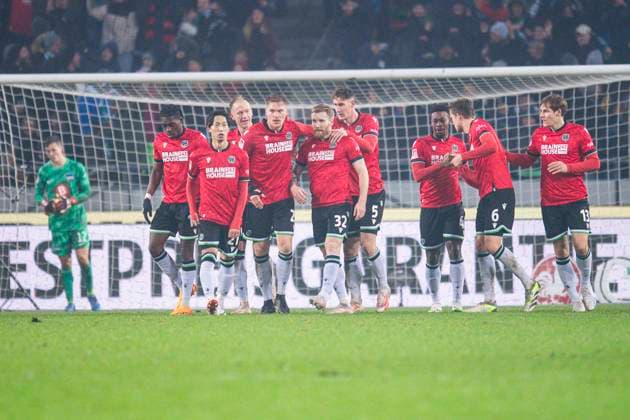 24 11 2023 Soccer, 2023 2024, 2 Bundesliga, Matchday 14, Hannover 96 Hertha BSC Berlin M Andreas Voglsammer Hannover celebrates after his goal to 2 2 with Marcel Halstenberg Hannover DFL REGULATIONS PROHIBIT ANY USE OF PHOTOGRAPHS AS IMAGE SEQUENCES AND OR QUASI VIDEO Hannover Lower Saxony Germany Heinz von Heiden Arena