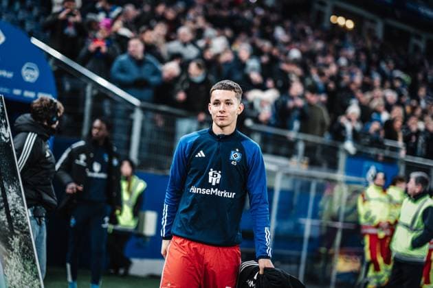 Soccer Men Season 2023 2024 2 Soccer Bundesliga 14 Matchday Hamburger SV vs Eintracht Braunschweig 24 11 2023 Otto Emerson Stange 45, HSV before the match Hamburg Volksparkstadion Hamburg Germany