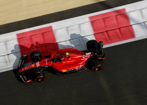 55 Carlos Sainz ESP, Scuderia Ferrari , F1 Grand Prix of Abu Dhabi at Yas Marina Circuit on November 25, 2023 in Abu Dhabi, United Arab Emirates Photo by HOCH ZWEI Abu Dhabi United Arab Emirates