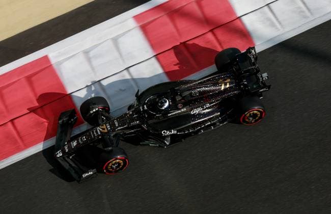 77 Valtteri Bottas FIN, Alfa Romeo F1 Team Stake , F1 Grand Prix of Abu Dhabi at Yas Marina Circuit on November 25, 2023 in Abu Dhabi, United Arab Emirates Photo by HOCH ZWEI Abu Dhabi United Arab Emirates