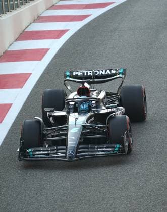 25 11 2023, Yas Marina Circuit, Abu Dhabi, Formula 1 Etihad Airways Abu Dhabi Grand Prix 2023 , pictured George Russell GBR , Mercedes AMG Petronas F1 Team Abu Dhabi Yas Marina Circuit United Arab Emirates  eu-images-506