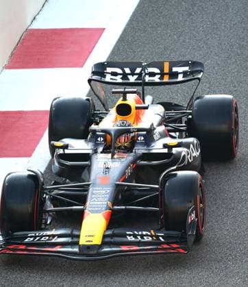 25 11 2023, Yas Marina Circuit, Abu Dhabi, Formula 1 Etihad Airways Abu Dhabi Grand Prix 2023 , pictured Max Verstappen NLD , Oracle Red Bull Racing Abu Dhabi Yas Marina Circuit United Arab Emirates  eu-images-506