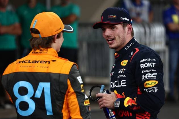 F1 Abu Dhabi Grand Prix 2023 Qualifying Oscar Piastri of McLaren and Max Verstappen of Red Bull Racing after qualifying ahead of the Formula 1 Abu Dhabi Grand Prix at Yas Marina Circuit in Abu Dhabi, United Arab Emirates on November 25, 2023. Abu Dhabi United Arab Emirates  Copyright: xJakubxPorzyckix originalFilename:porzycki-f1abudha231125_np5Wb.jpg