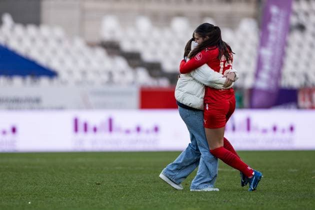 DFB Pokal der Frauen Achtelfinale, SGS Essen 1 FC Köln 25 11 2023 Glückliche Esseninnen Sophia Winkler SGS Essen, 12 DFB Pokal der Frauen Achtelfinale, SGS Essen 1 FC Köln, Essen, Stadion an der Hafenstrasse am 25 11 2023 DFB REGULATIONS PROHIBIT ANY USE OF PHOTOGRAPHS AS IMAGE SEQUENCES AND OR QUASI VIDEO Copyright: xBEAUTIFULxSPORTS Wunderlx