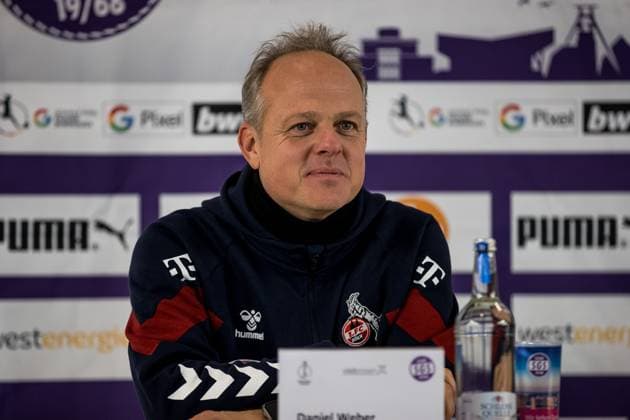 DFB Pokal der Frauen Achtelfinale, SGS Essen 1 FC Köln 25 11 2023 Daniel Weber Trainer 1 FC Köln in der Pressekonferenz DFB Pokal der Frauen Achtelfinale, SGS Essen 1 FC Köln, Essen, Stadion an der Hafenstrasse am 25 11 2023 DFB REGULATIONS PROHIBIT ANY USE OF PHOTOGRAPHS AS IMAGE SEQUENCES AND OR QUASI VIDEO Copyright: xBEAUTIFULxSPORTS Wunderlx