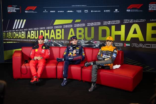 press conference, PK, Pressekonferenz LECLERC Charles (mco), Scuderia Ferrari SF-23, VERSTAPPEN Max (ned), Red Bull Racing RB19, PIASTRI Oscar (aus), McLaren F1 Team MCL60, portrait during the 2023 Formula 1 Etihad Airways Abu Dhabi Grand Prix, 22th round of the 2023 Formula One World Championship, WM, Weltmeisterschaft from November 24 to 26, 2023 on the Yas Marina Circuit, in Abu Dhabi - F1 - ABU DHABI GRAND PRIX 2023 DPPI Panoramic  00123047_GOOD2857