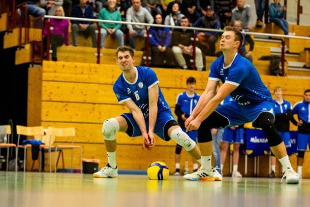 25 11 2023, GER, 2 BL Maenner Sued, Volleyball,Saison 2023 2024, Blue Volleys Gotha vs TV Buehl Erik Niederluecke Blue Volleys Gotha Werner, Robert Blue Volleys Gotha 99867 Gotha Ernestiner Halle Thüringen Germany