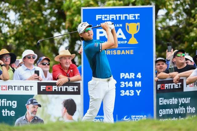 GOLF AUSTRALIAN PGA, Golf Herren Min Woo Lee plays a shot during the final round of the 2023 Australian PGA Championship in Brisbane, Sunday, November 26, 2023. ( NO ARCHIVING, EDITORIAL USE ONLY, NO USE IN BOOKS WITHOUT CONSENT BRISBANE QUEENSLAND AUSTRALIA  Copyright: xJONOxSEARLEx 20231126001869942643