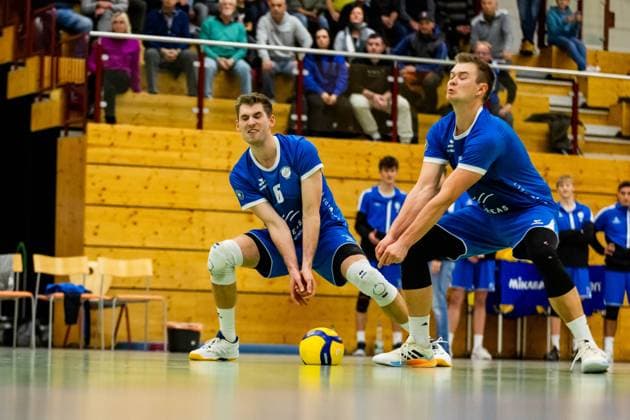 25 11 2023, GER, 2 BL Maenner Sued, Volleyball,Saison 2023 2024, Blue Volleys Gotha vs TV Buehl Erik Niederluecke Blue Volleys Gotha Werner, Robert Blue Volleys Gotha 99867 Gotha Ernestiner Halle Thüringen Germany