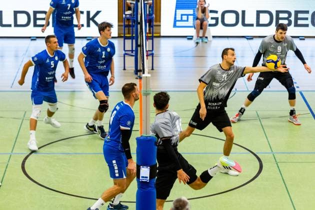 25 11 2023, GER, 2 BL Maenner Sued, Volleyball,Saison 2023 2024, Blue Volleys Gotha vs TV Buehl Baeuerle, Pascal TV Buehl 99867 Gotha Ernestiner Halle Thüringen Germany