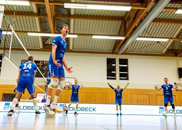 25 11 2023, GER, 2 BL Maenner Sued, Volleyball,Saison 2023 2024, Blue Volleys Gotha vs TV Buehl Erik Niederluecke Blue Volleys Gotha 99867 Gotha Ernestiner Halle Thüringen Germany
