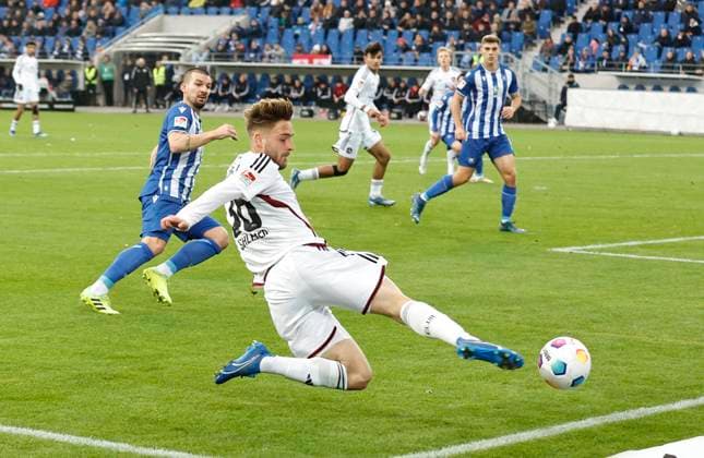 26 11 2023 Soccer Season 2023 2024 2 Soccer Bundesliga 14 Matchday Karlsruher SC KSC 1 FC Nuremberg FCN Club Sportfoto Zink DaMa xdaxmax DFL regulations prohibit any use of photographs as image sequences and or quasi video only for editorial use Lukas Schleimer 36, 1 FC Nuremberg FCN