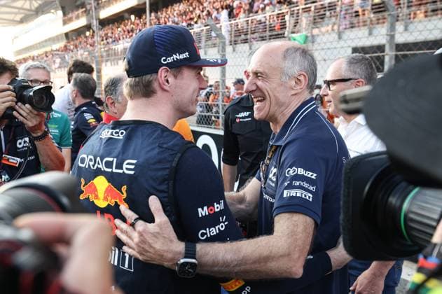VERSTAPPEN Max (ned), Red Bull Racing RB19, portrait TOST Franz (aut), Team Principal of Scuderia AlphaTauri, portrait during the 2023 Formula 1 Etihad Airways Abu Dhabi Grand Prix, 22th round of the 2023 Formula One World Championship, WM, Weltmeisterschaft from November 24 to 26, 2023 on the Yas Marina Circuit, in Abu Dhabi - F1 - ABU DHABI GRAND PRIX 2023 - RACE DPPI Panoramic  GOOD5401 copie