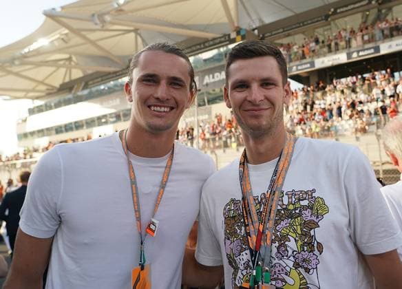 Formula 1 Etihad Airways Abu Dhabi Grand Prix 2023 26 11 2023, Yas Marina Circuit, Abu Dhabi, Formula 1 Etihad Airways Abu Dhabi Grand Prix 2023 , pictured German tennis player Alexander Sascha Zverev with Polish tennis player Hubert Hurkacz nordphotoxGmbHx xBratic nph00250