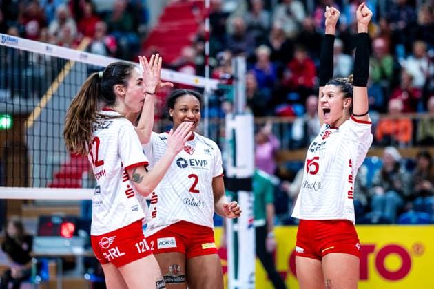 Bilder des Jahres 2023, Sport 11 November Sport Themen der Woche KW47 Sport Bilder des Tages VBL Volleyball-Bundesliga; SC Potsdam - Rote Raben Vilsbiburg; 26.11.2023 VBL Volleyball-Bundesliga; SC Potsdam - Rote Raben Vilsbiburg; 26.11.2023 *** VBL Volleyball Bundesliga SC Potsdam Rote Raben Vilsbiburg 26 11 2023 VBL Volleyball Bundesliga SC Potsdam Rote Raben Vilsbiburg 26 11 2023 Copyright: xBEAUTIFULxSPORTS NicolxMarschallx