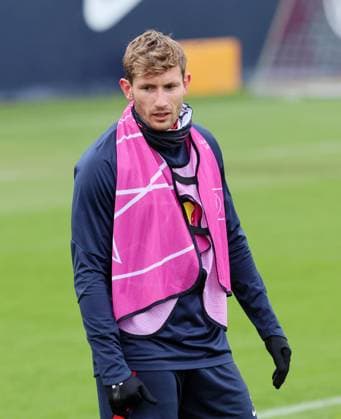 RB Leipzig training Champions League Leipzig, 27 11 2023, RB training center, UEFA Champions League , RB Leipzig final training the day before Manchester City vs RBL , In the picture Christopher Lenz 3, RB Leipzig , Picture Point