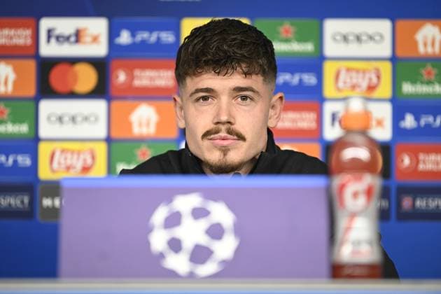 Antwerp s Arbnor Muja pictured during a press conference, PK, Pressekonferenz of Belgian soccer team Royal Antwerp FC, on Monday 27 November 2023 in Hamburg, Germany. The team is preparing for tomorrow s game against Ukrainian club Shakhtar Donetsk, on day five of the Champions League group stage, in group H. TOM GOYVAERTS TomxGoyvaerts  x80933669x