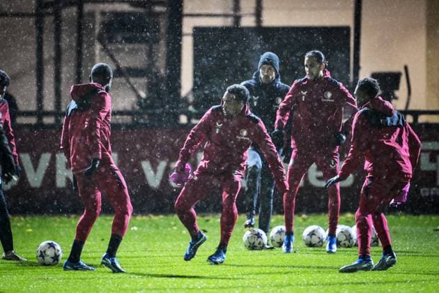 ROTTERDAM - Feyenoord players during the MD-1 training session prior to the UEFA Champions League match against Atletico Madrid at training complex 1908 on November 27, 2023 in Rotterdam, Netherlands. ANP OLAF KRAAK UEFA Champions League 2023 24 2023 2024 xVIxANPxSportx xxANPxIVx 484885480 originalFilename: 484885480.jpg