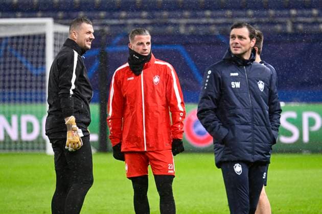 Media activities R Antwerp FC - Champions League 27 11 2023 HAMBURG, GERMANY - NOVEMBER 27 : Alderweireld Toby defender of Antwerp FC pictured during a training session prior to the UEFA Champions League match between FC Shaktar Donetsk and Royal Antwerp FC on November 27, 2023 in Hamburg, Germany, 27 11 2023 Hamburg Germany  Copyright: xPeterxDexVoechtx