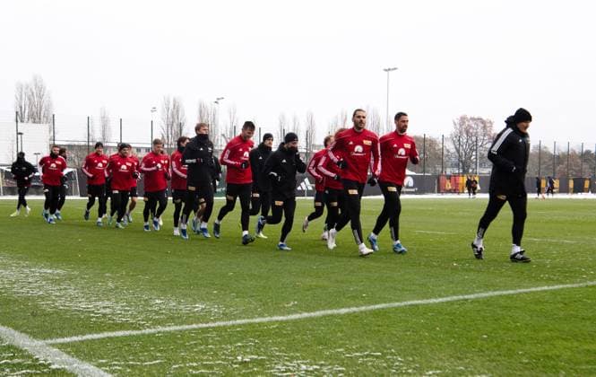 Football, Men, Season 2023 2024, Champions League, Training of 1 FC Union Berlin at Stadion An der Alten Försterei on the day before the match against SC Braga, Overview, 28 10 2023, Copyright: xSebastianxRäppold MatthiasxKochx