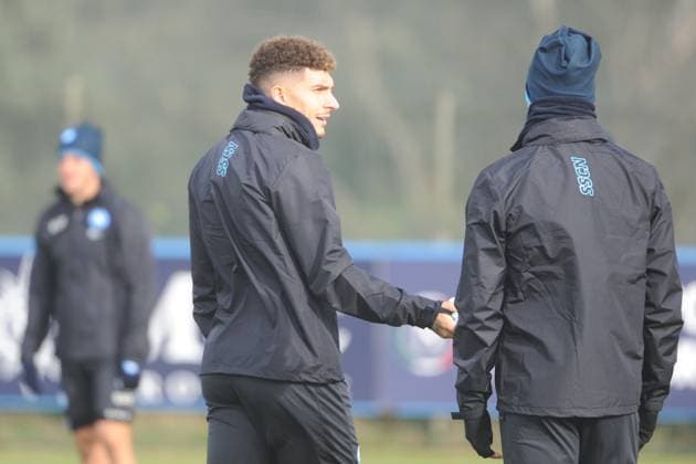 November 28, 2023, NAPOLI: Napoli s players warm up during the team s training session in Castel Volturno, Italy, 28 November 2023. SSC Napoli will face Real Madrid in their UEFA Champions League group stage match on 29 November 2023. Naples 28 November ANSA CESARE ABBATE Training Ssc Napoli  - ZUMAa110 20231128_zaf_a110_005 Copyright: xCesarexAbbatex