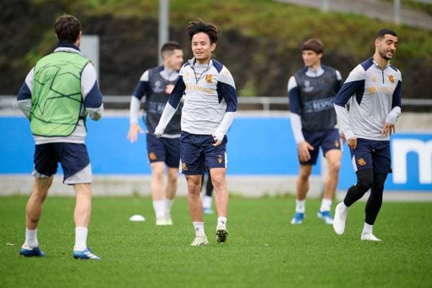 Fußball, CL, Real Sociedad San Sebastian Training SOCCER - UEFA CL, Sociedad vs RBS SAN SEBASTIAN,SPAIN,28.NOV.23 - SOCCER - UEFA Champions League, group stage, Real Sociedad vs Red Bull Salzburg, preview, training Sociedad. Image shows Takefusa Kubo (Sociedad).  GEPAxpictures xDanielxFernandezxPerez