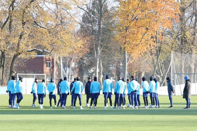 DEU, DFL, 2 FBL Hertha BSC, Training, 28 11 2023, Sportforum, Berlin, DEU, DFL, 2 FBL Hertha BSC, Training, im Bild Hertha Spielerkreis DFL regulations prohibit any use of Photographs as image sequences and or quasi video Foto Juergen Engler nordphoto GmbH nordphotoxGmbHx xEngler nph00076