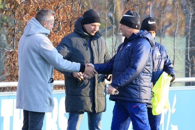 DEU, DFL, 2 FBL Hertha BSC, Training, 28 11 2023, Sportforum, Berlin, DEU, DFL, 2 FBL Hertha BSC, Training, im Bild Praesident Kay Bernstein Hertha BSC Berlin , Benjamin Weber Sportdirektor, Hertha BSC Berlin , Cheftrainer Pal Dardai Hertha BSC Berlin DFL regulations prohibit any use of Photographs as image sequences and or quasi video Foto Juergen Engler nordphoto GmbH nordphotoxGmbHx xEngler nph00076