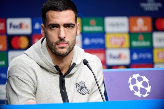 SOCCER - UEFA CL, Sociedad vs RBS SAN SEBASTIAN,SPAIN,28.NOV.23 - SOCCER - UEFA Champions League, group stage, Real Sociedad vs Red Bull Salzburg, preview, press conference, PK, Pressekonferenz Sociedad. Image shows Mikel Merino (Sociedad).  GEPAxpictures xDanielxFernandez