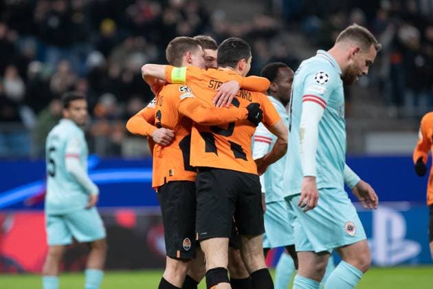 UEFA Champions League Shakhtar Royal Antwerp 28 11 2023 FC Shakhtar Donetsk celebrating after Mykola Matviienkos goal FC Shakhtar Donetsk, 22 UEFA Champions League Shakhtar Royal Antwerp Hamburg, Volksparkstadion, 28 11 2023 Copyright: xBEAUTIFULxSPORTS Buriakovx