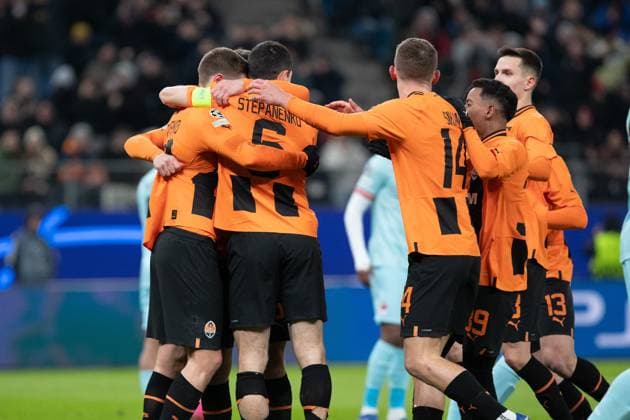 UEFA Champions League Shakhtar Royal Antwerp 28 11 2023 FC Shakhtar Donetsk celebrating after Mykola Matviienkos goal FC Shakhtar Donetsk, 22 UEFA Champions League Shakhtar Royal Antwerp Hamburg, Volksparkstadion, 28 11 2023 Copyright: xBEAUTIFULxSPORTS Buriakovx