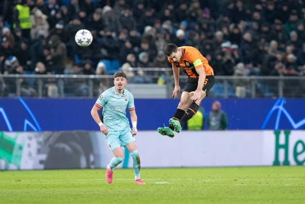 UEFA Champions League Shakhtar Royal Antwerp 28 11 2023 Taras Stepanenko FC Shakhtar Donetsk, 6 UEFA Champions League Shakhtar Royal Antwerp Hamburg, Volksparkstadion, 28 11 2023 Copyright: xBEAUTIFULxSPORTS Buriakovx