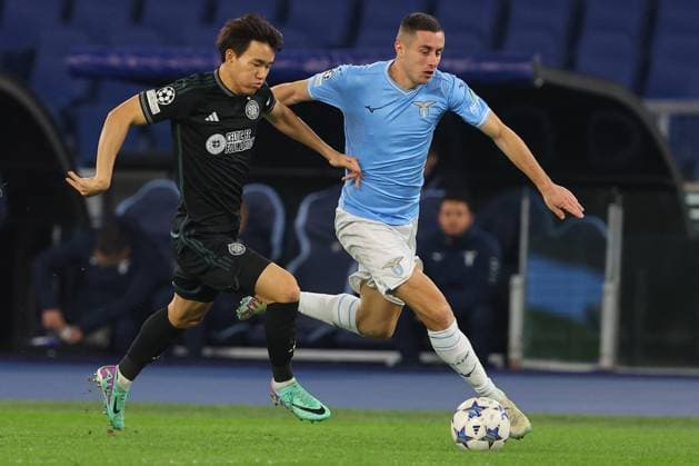 UEFA Champions League football match - SS Lazio vs Celtic FC Rome, Italy 28.11.2023: Hyunjun Yang of Celtic, Adam Marusic of Lazio in action during the Uefa Champions League 2023-2024 football, group E, between SS Lazio vs Celtic Glasgow at Olympic Stadium in Rome. Rome Italy  Copyright: xIPAxSport ABACAx