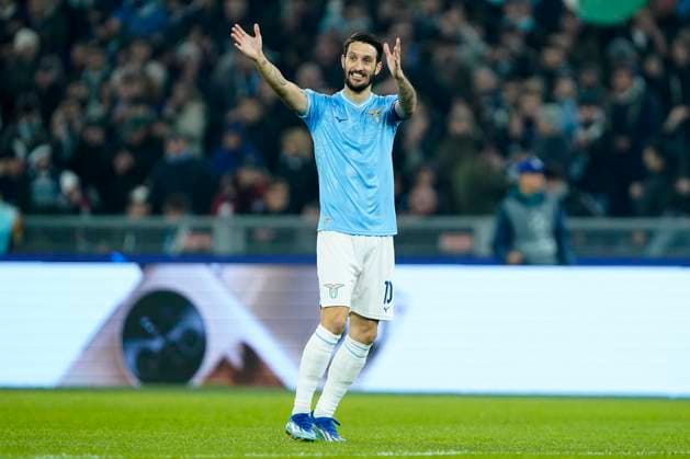Luis Alberto of SS Lazio during the Uefa Champions League match between SS Lazio and Celtic FC at Stadio Olimpico Rome Italy on 28 November 2023. Rome Stadio Olimpico Rome Italy Copyright: xPhotoxSportxPicsx SP24-769-017