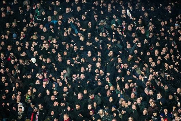 UEFA Champions League: Feyenoord v Atletico Madrid Rotterdam - Fans of Feyenoord during the 5th leg of the UEFA Champions League group stage between Feyenoord v Atletico Madrid at Stadion Feijenoord De Kuip on 28 November 2023 in Rotterdam, The Netherlands. Copyright: xTomxBodex