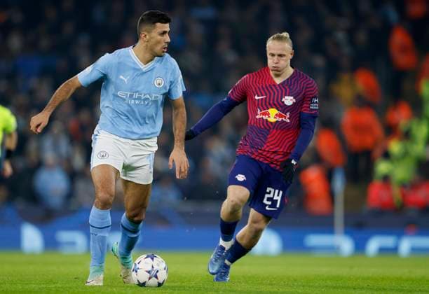 Manchester City v RB Leipzig: Group G - UEFA Champions League 2023 24 Rodri of Manchester City and Xaver Schlager of RB Leipzig in action during the UEFA Champions League match between Manchester City and Rb Leipzig at Etihad Stadium on November 28, 2023 in Manchester, United Kingdom. Manchester Etihad Stadium England United Kingdom Copyright: xRichardxSellers Sportsphoto APLx 13961949