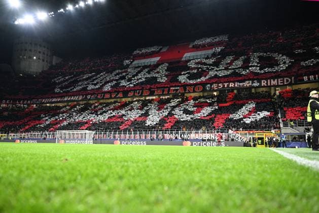 Mg Milano 28 11 2023 - Champions League Milan-Borussia Dortmund foto Matteo Gribaudi Image nella foto: coreografia tifosi Milan 