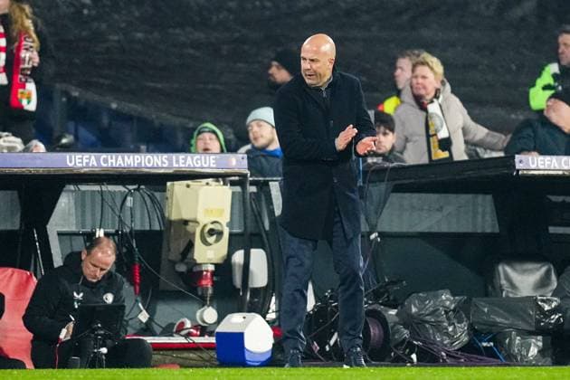 UEFA Champions League: Feyenoord v Atletico Madrid Rotterdam - Feyenoord coach Arne Slot during the 5th leg of the UEFA Champions League group stage between Feyenoord v Atletico Madrid at Stadion Feijenoord De Kuip on 28 November 2023 in Rotterdam, The Netherlands. Copyright: xYannickxVerhoevenx